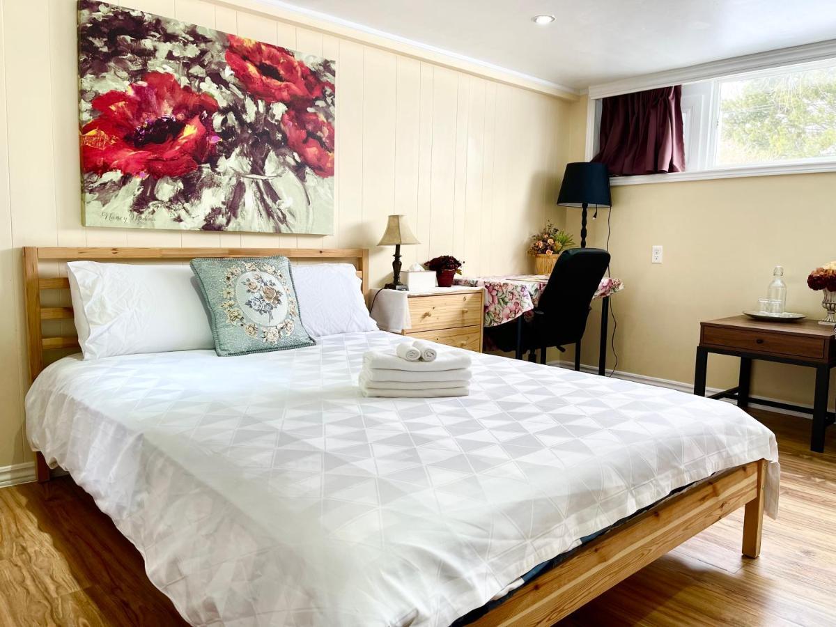 Perfect Home-Private Washrooms,Free Parking,High Speed Net Торонто Екстериор снимка