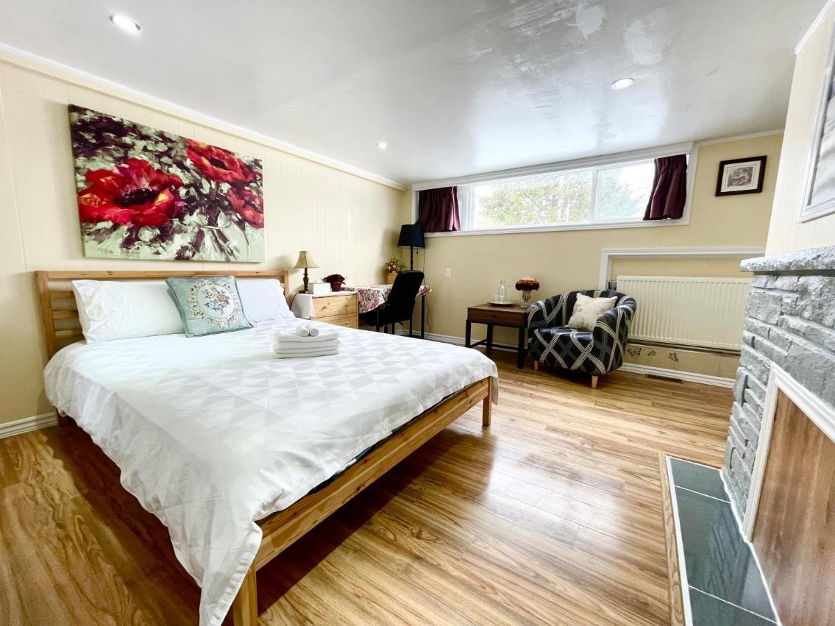 Perfect Home-Private Washrooms,Free Parking,High Speed Net Торонто Екстериор снимка