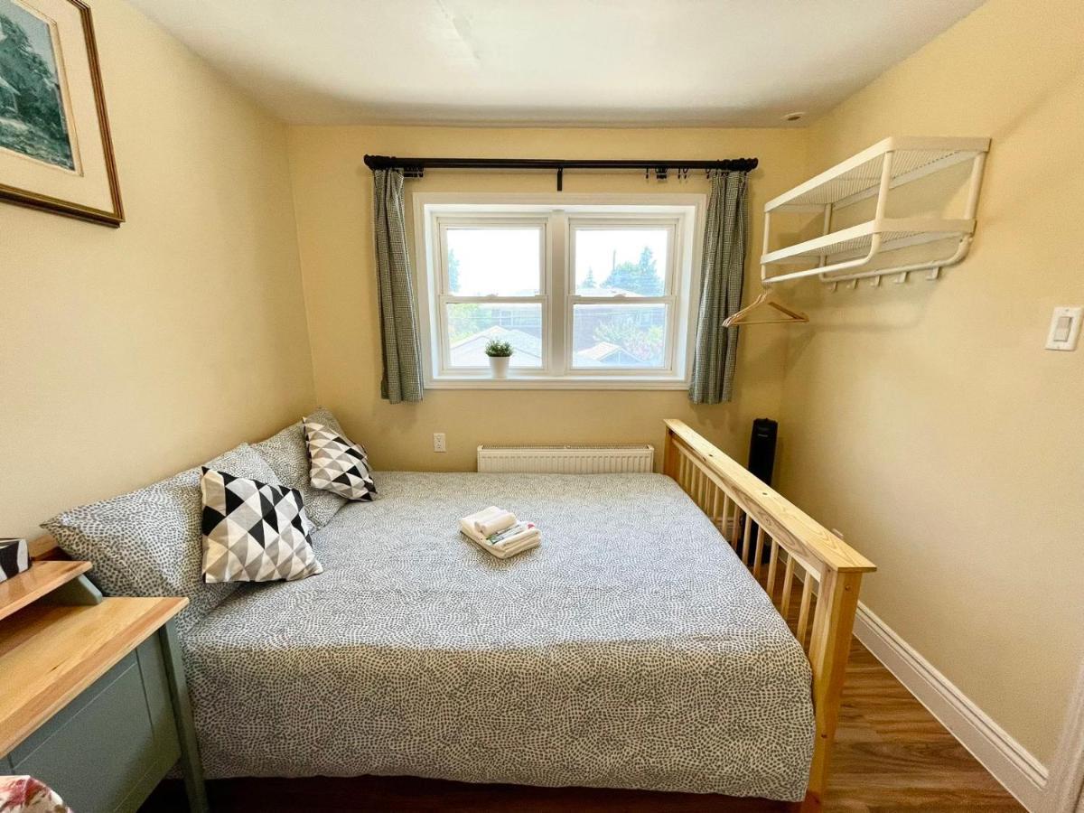 Perfect Home-Private Washrooms,Free Parking,High Speed Net Торонто Екстериор снимка