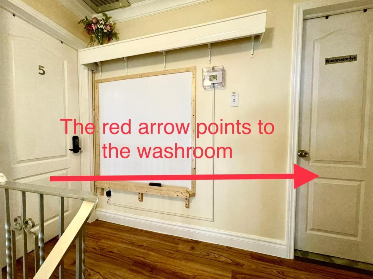 Perfect Home-Private Washrooms,Free Parking,High Speed Net Торонто Екстериор снимка